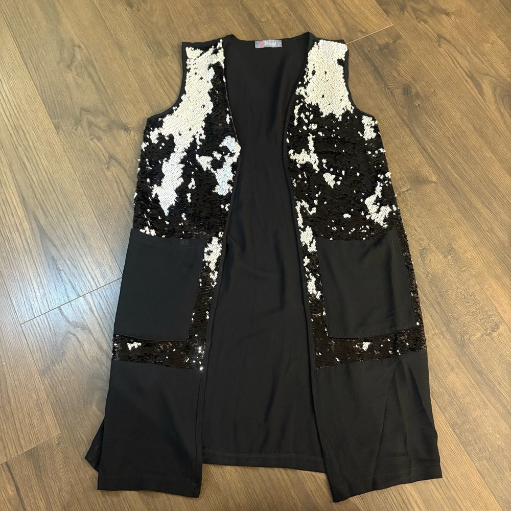 Black and White Sequin Vest Made in Italy